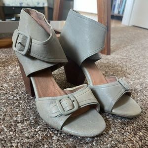 Anthropologie Lien Do leather retro heels! Size 9